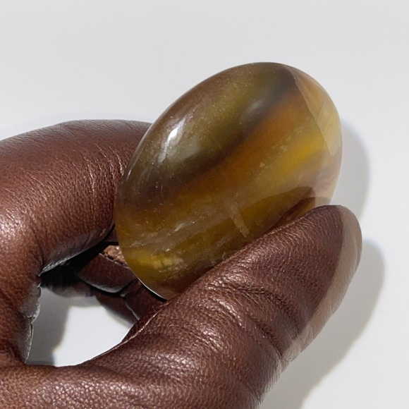 Fluorite Palm Stone 💛HP!💛 - Picture 12 of 14